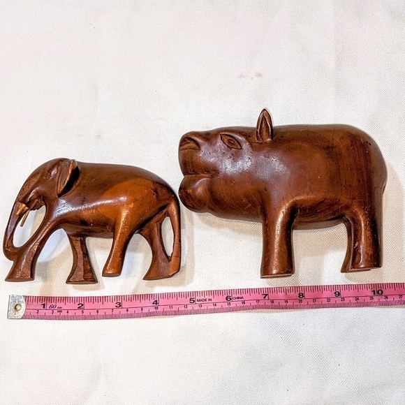 Carved Wooden Elephant & Hippo - Picture 4 of 6